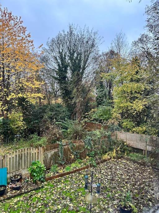 Stylish 2 Bedrooms Flat In A Quiet Cul-De-Sac Area, Near Sheffield City Centre With Free Parking Exterior photo